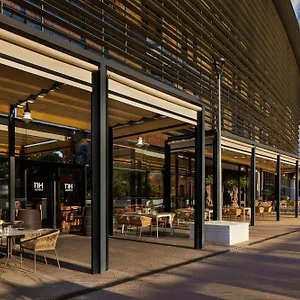 4* מלון Nh Plaza De Armas